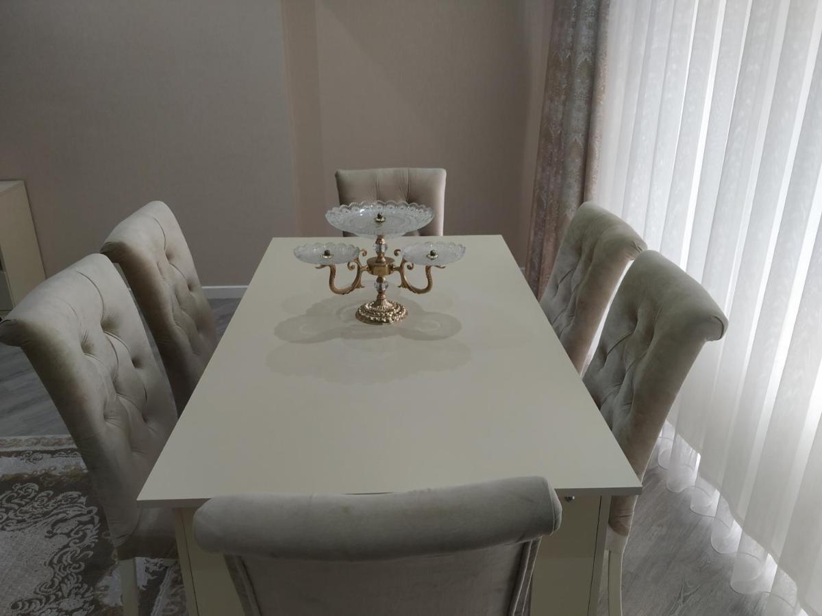 Lux Apartment باكو المظهر الخارجي الصورة