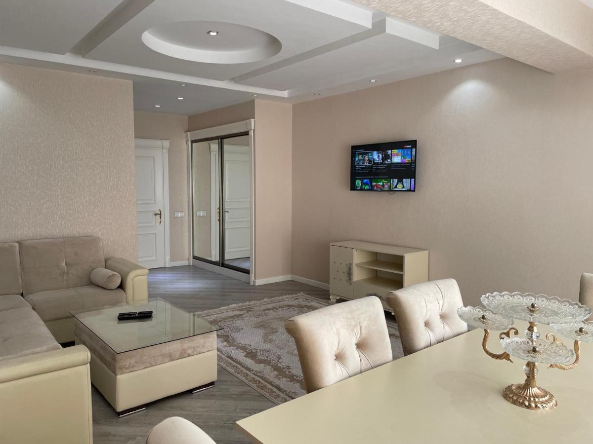 Lux Apartment باكو المظهر الخارجي الصورة